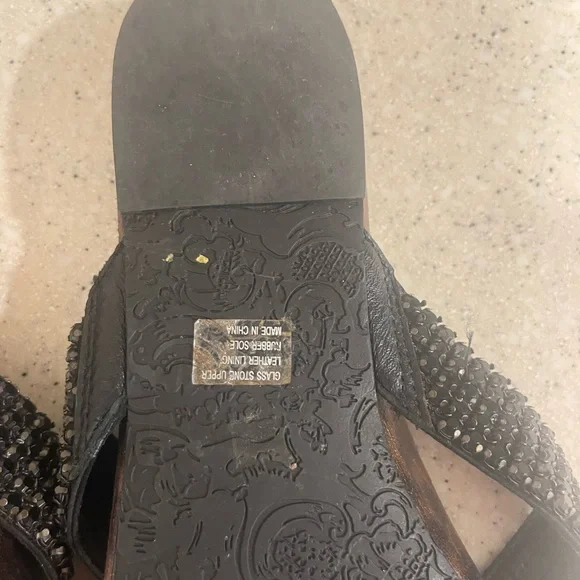 Pelle Moda Black Rhinestone Thing Flop Flop Sandal size 7.5 - Picture 10 of 10